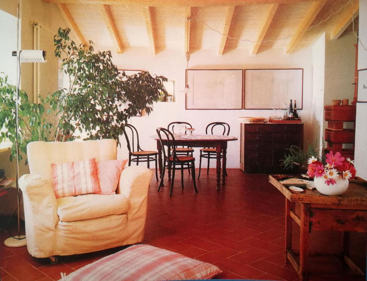 Cottage La Casa Del Pittore Reggimonti 외부 사진