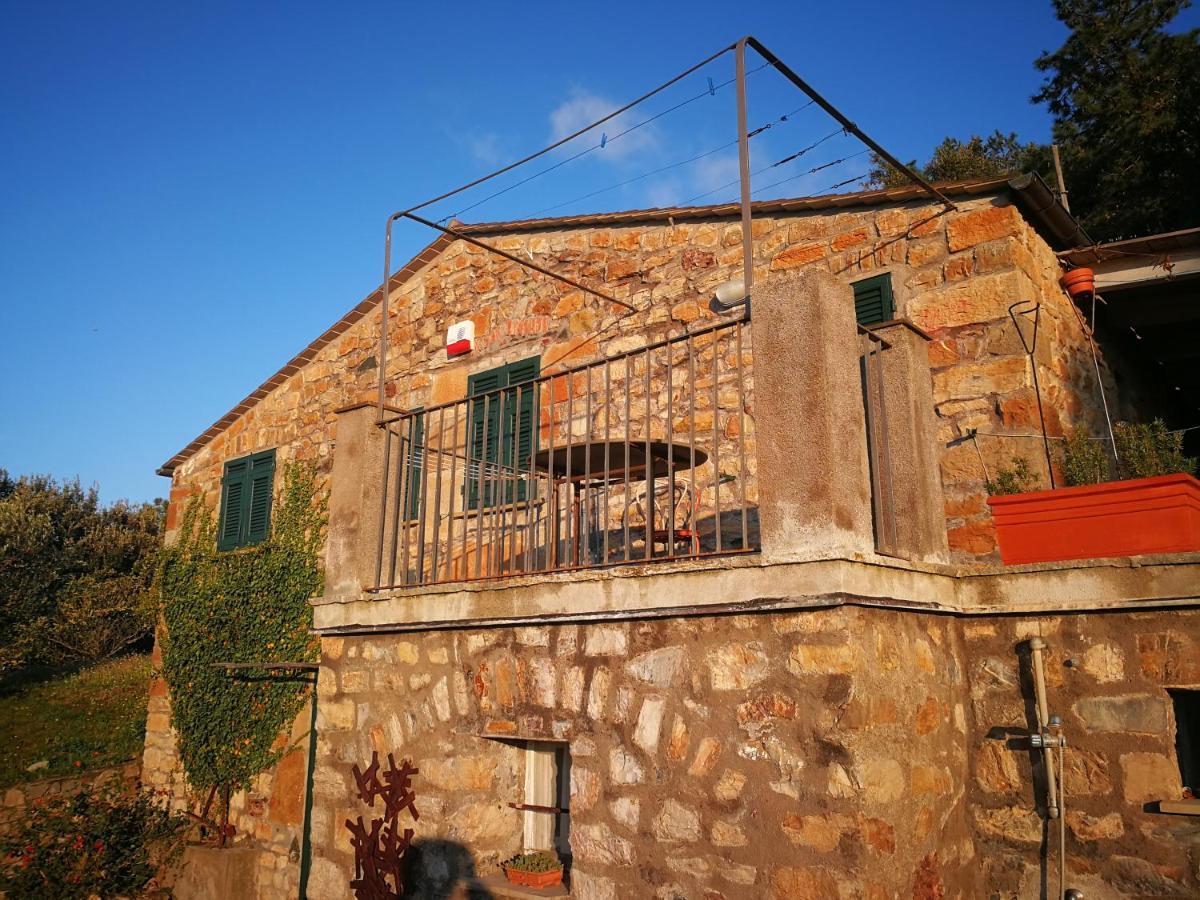 Cottage La Casa Del Pittore Reggimonti 외부 사진