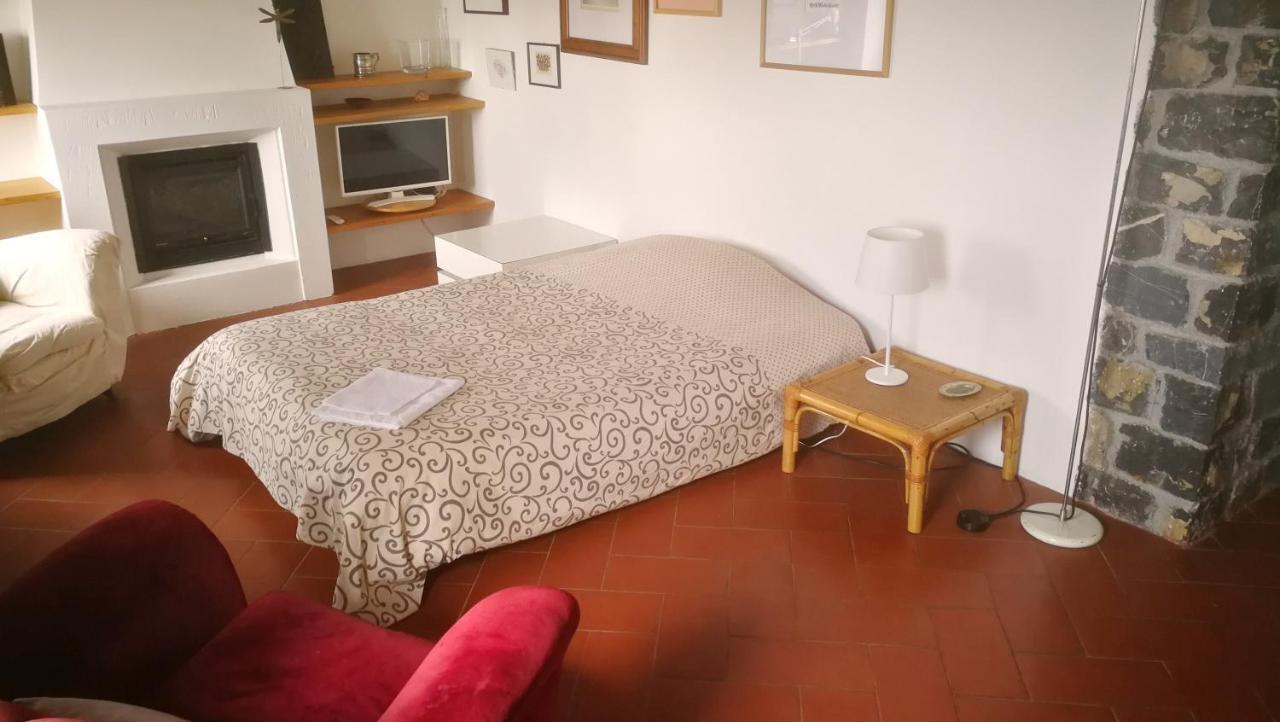 Cottage La Casa Del Pittore Reggimonti 외부 사진