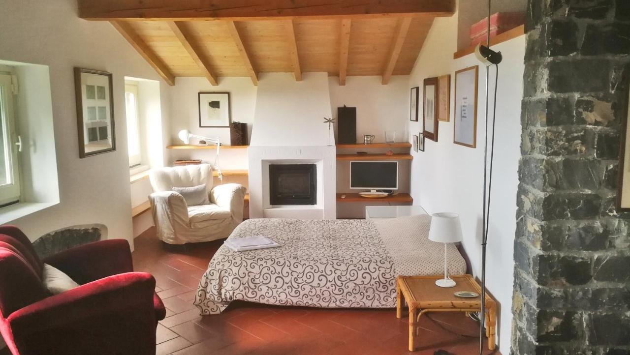 Cottage La Casa Del Pittore Reggimonti 외부 사진